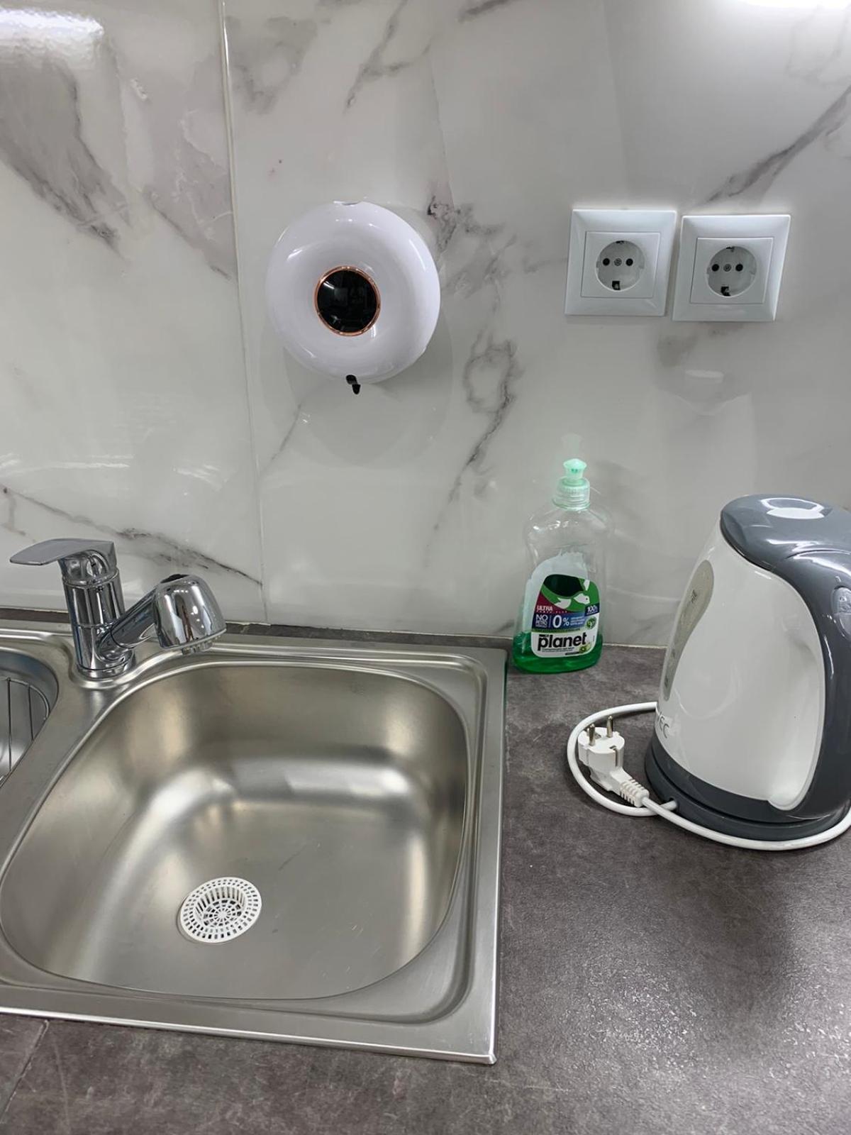 White Apartment Атина Екстериор снимка