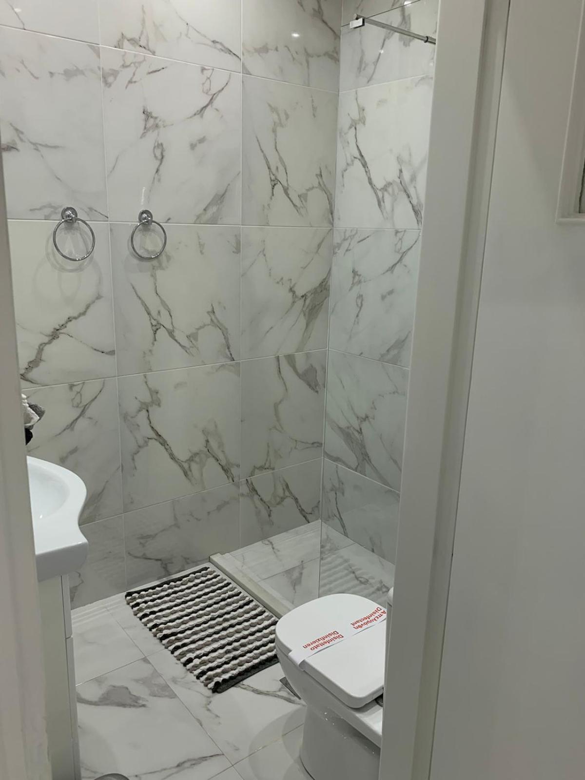 White Apartment Атина Екстериор снимка